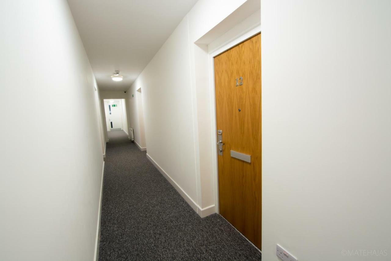 Somerville Apartments London Heathrow Hillingdon Buitenkant foto