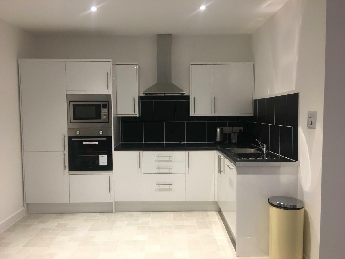 Somerville Apartments London Heathrow Hillingdon Buitenkant foto